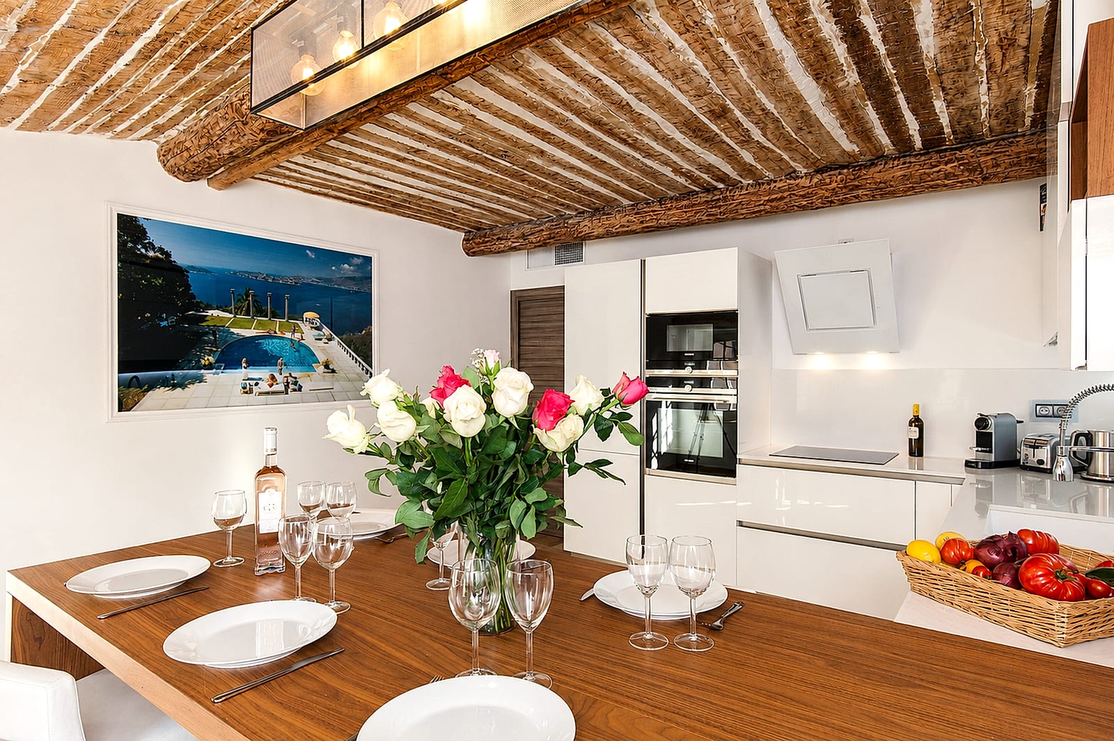 Maison Baieta — The kitchen, holiday rental in Old Antibes