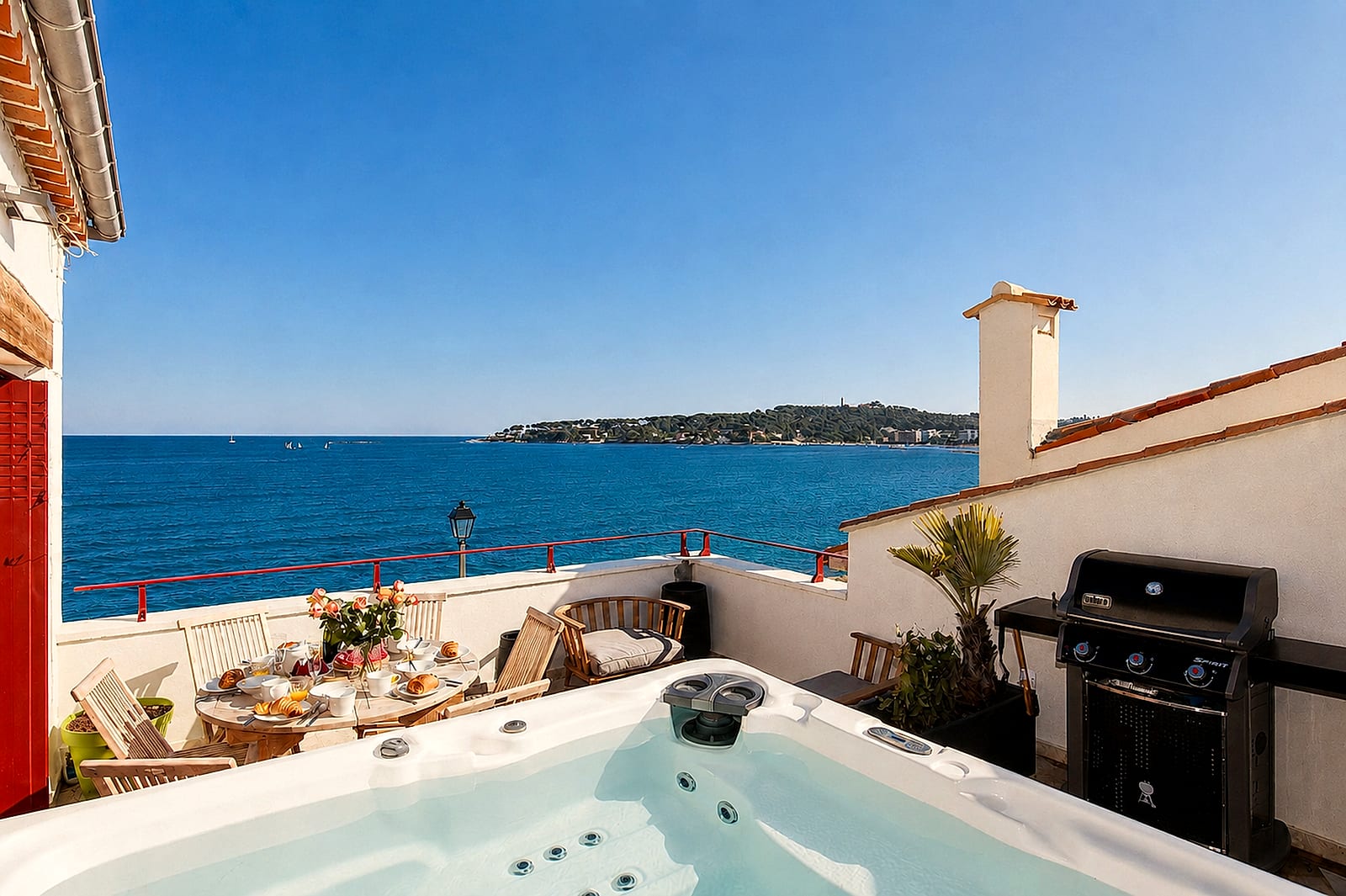 Maison Baieta — The terrace, holiday rental in Old Antibes