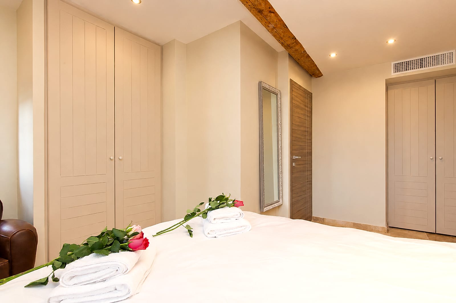 Maison Marina — Master bedroom I, holiday rental in Old Antibes