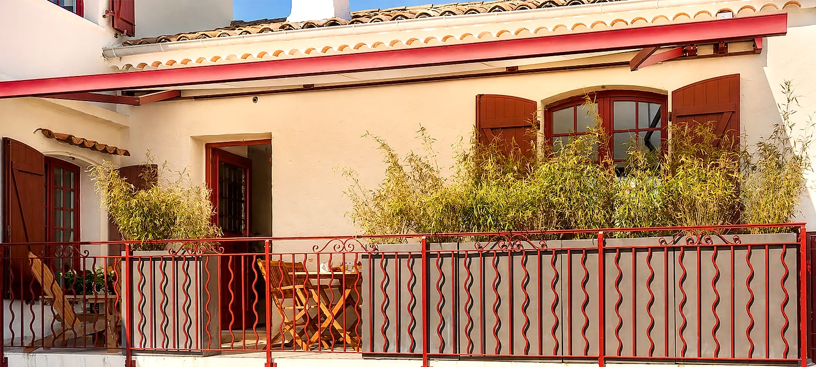 Maison Marina — The terrace, holiday rental in Old Antibes