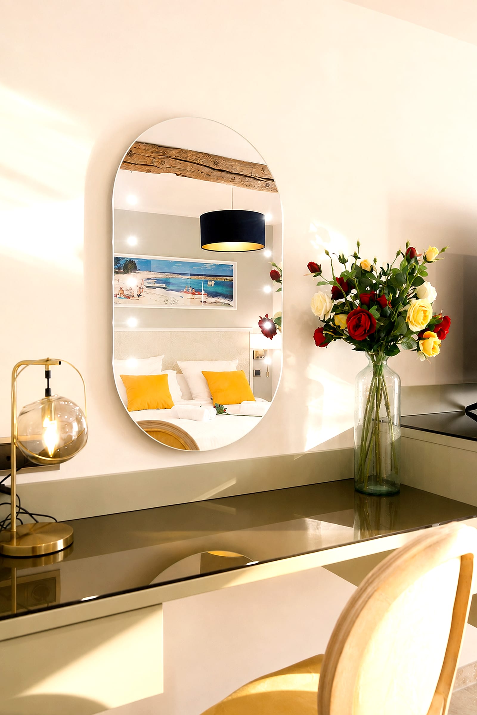 Maison Regina — Master bedroom I, holiday rental in Old Antibes