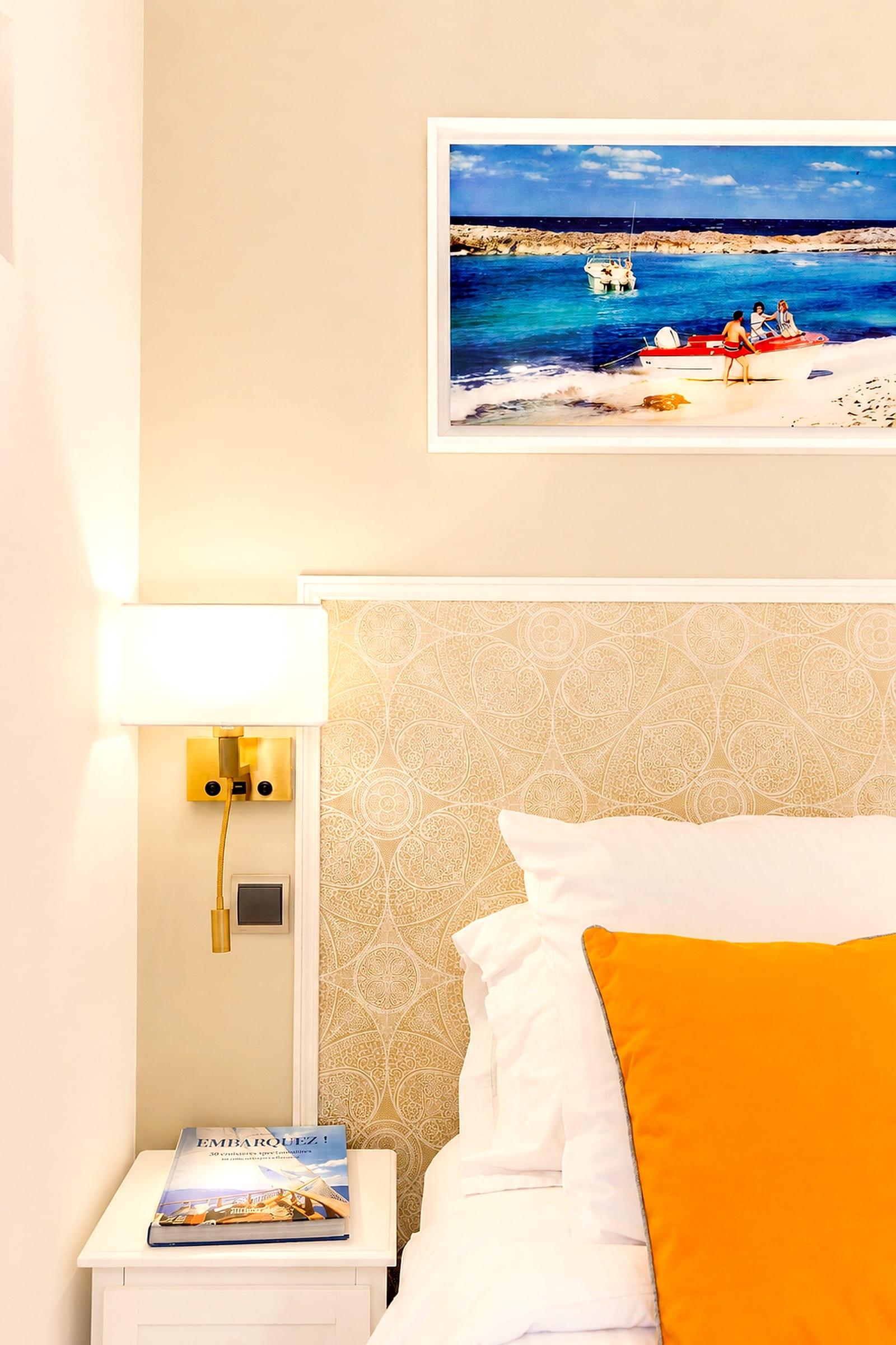 Maison Regina — Master bedroom I, holiday rental in Old Antibes