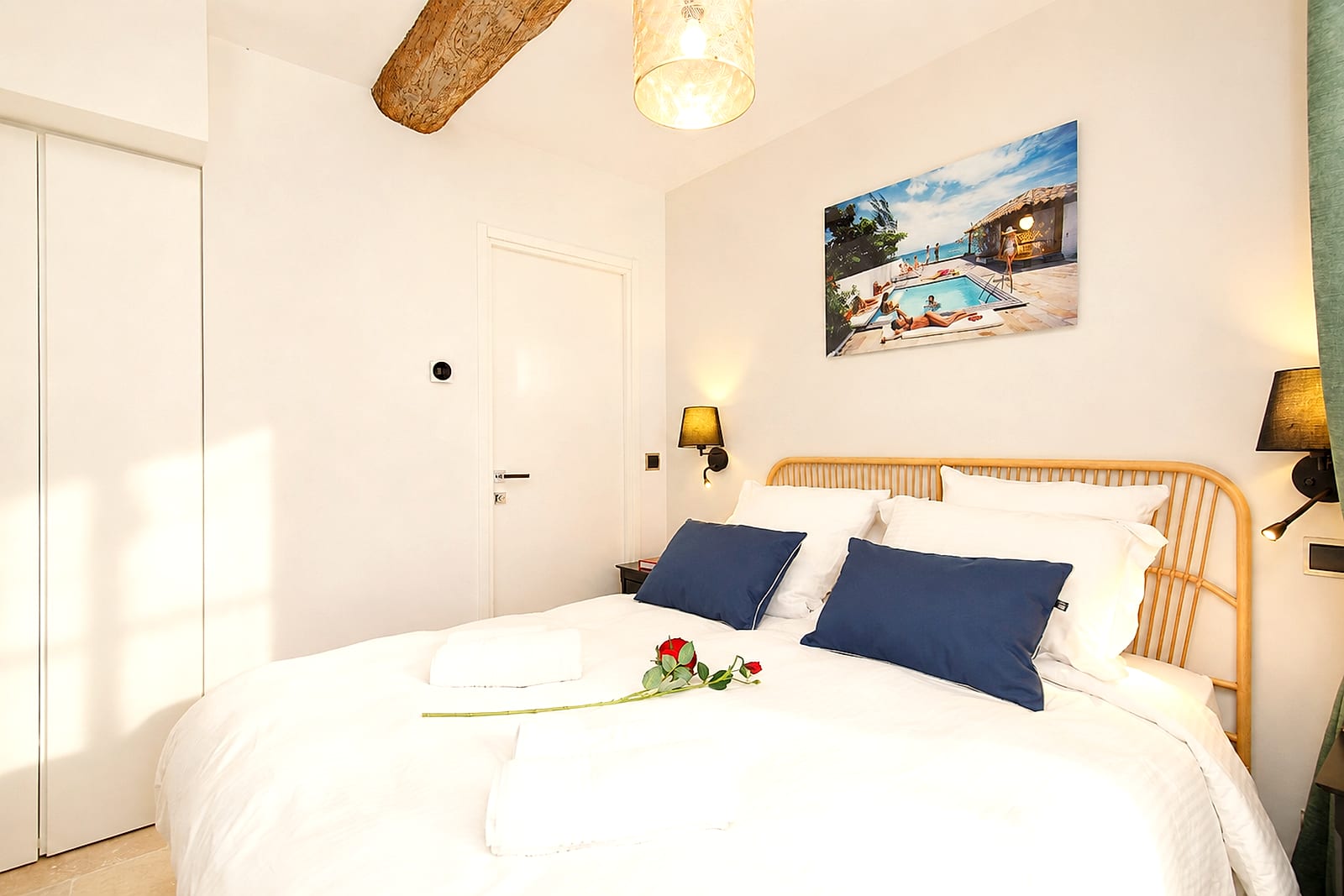 Maison Regina — Master bedroom II, holiday rental in Old Antibes
