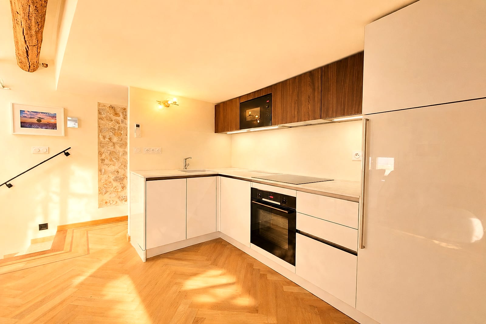 Maison Soleiha — The kitchen, holiday rental in Old Antibes