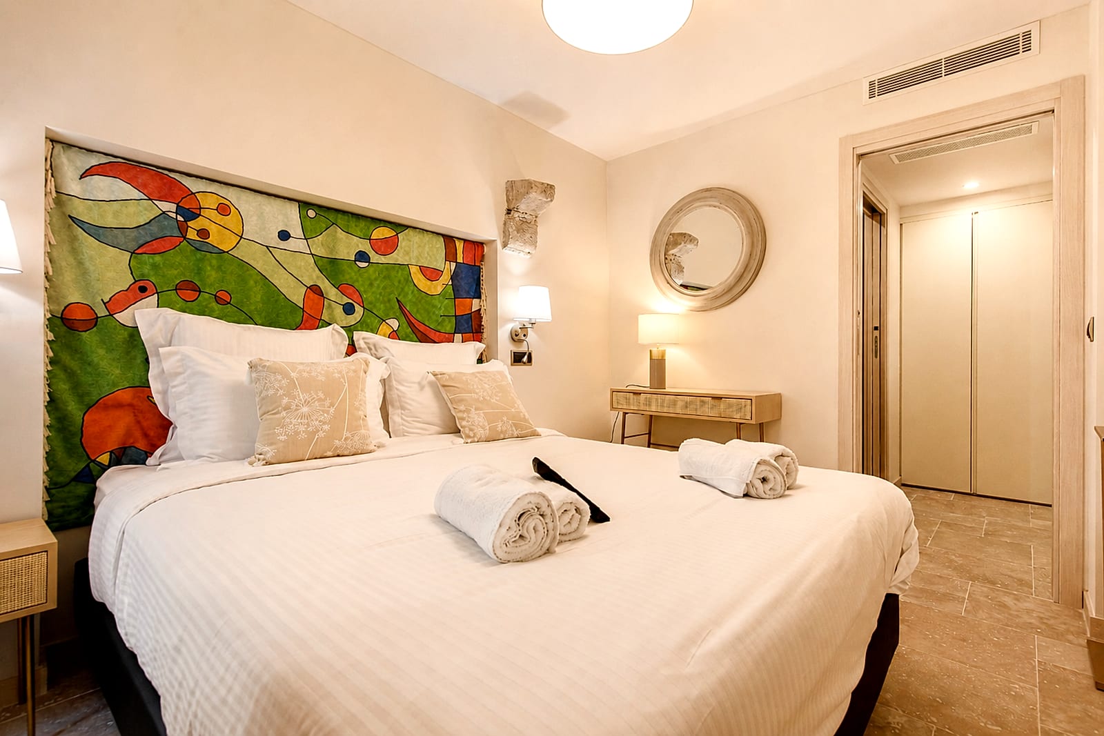 Maison VistaMar — Master bedroom I, holiday rental in Old Antibes
