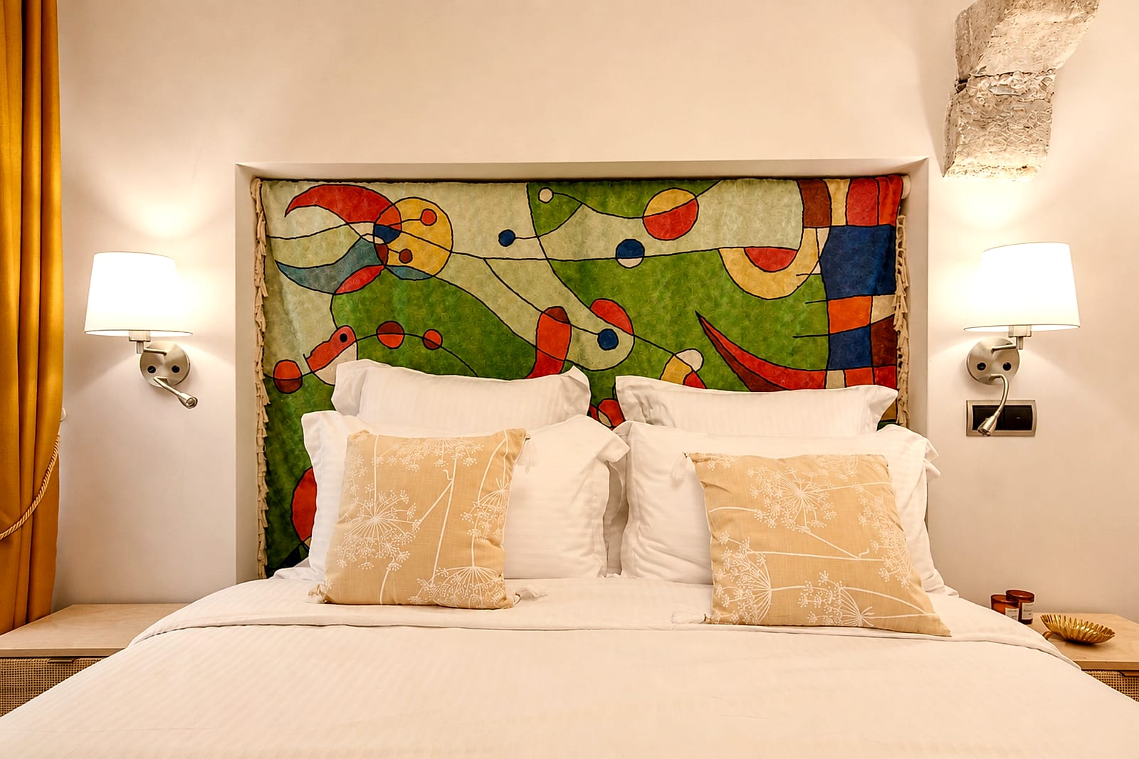 Maison VistaMar — Master bedroom I, holiday rental in Old Antibes