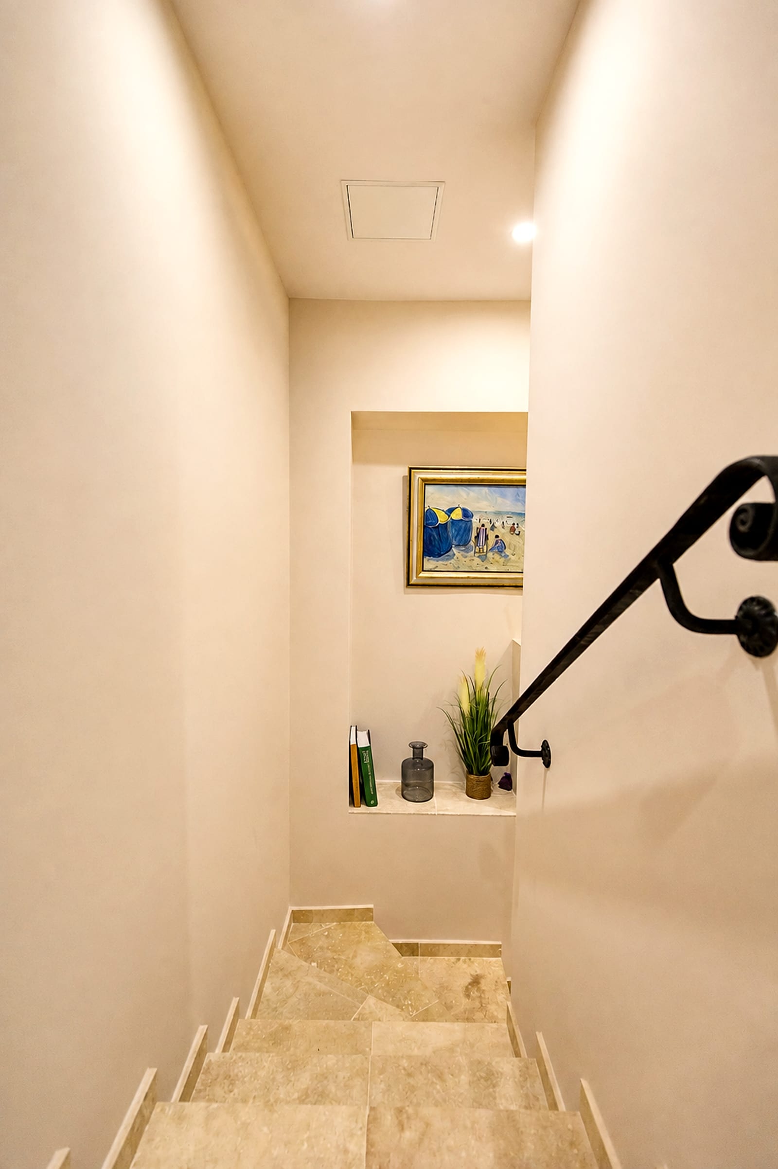 Maison VistaMar — The entrance, holiday rental in Old Antibes